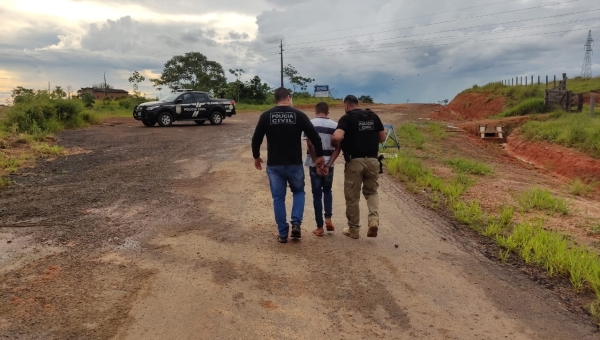 Polícia Civil prende jovem em posse de entorpecentes em Xapuri